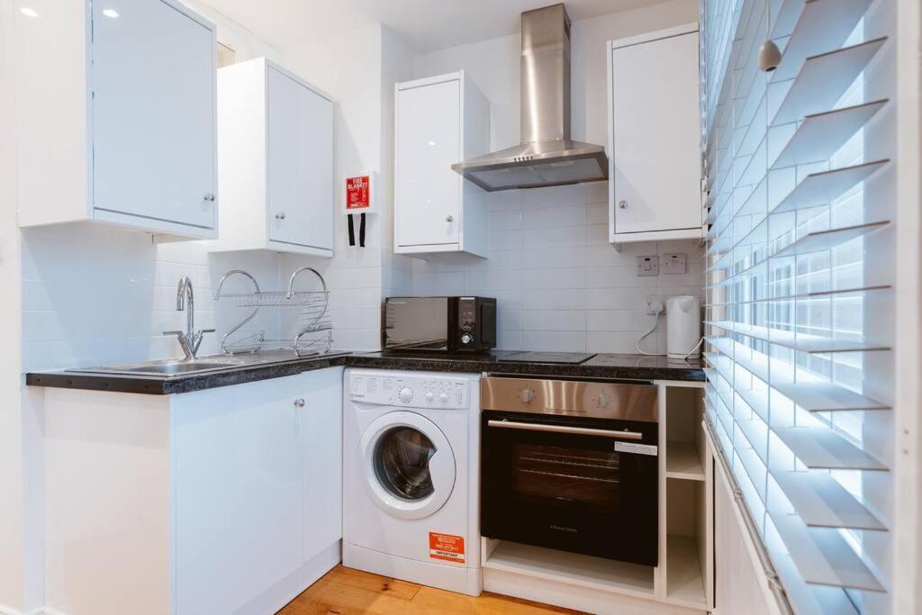 Your Lovely Studio Flat- West3 Londres Exterior foto